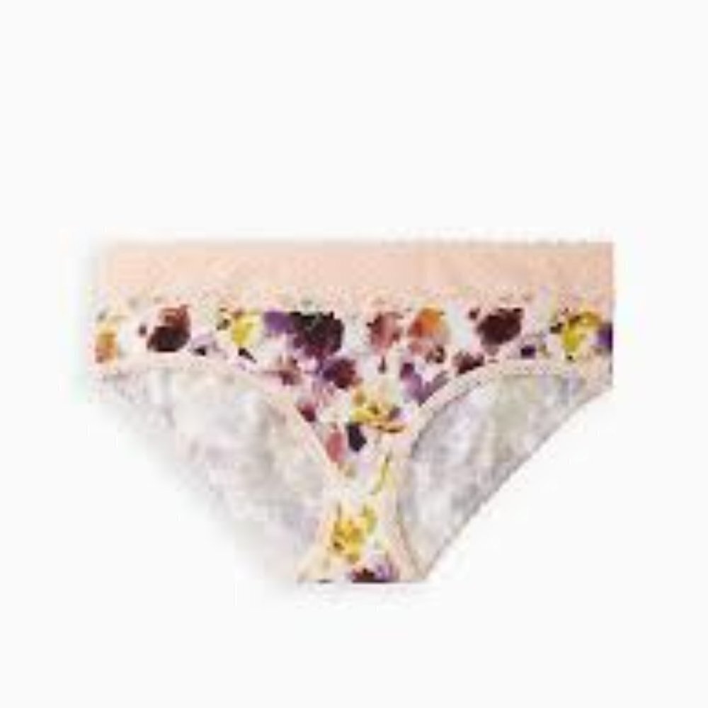 Torrid - WIDE LACE TRIM HIPSTER PANTY - COTTON FLORAL PINK - Picture 1 of 4
